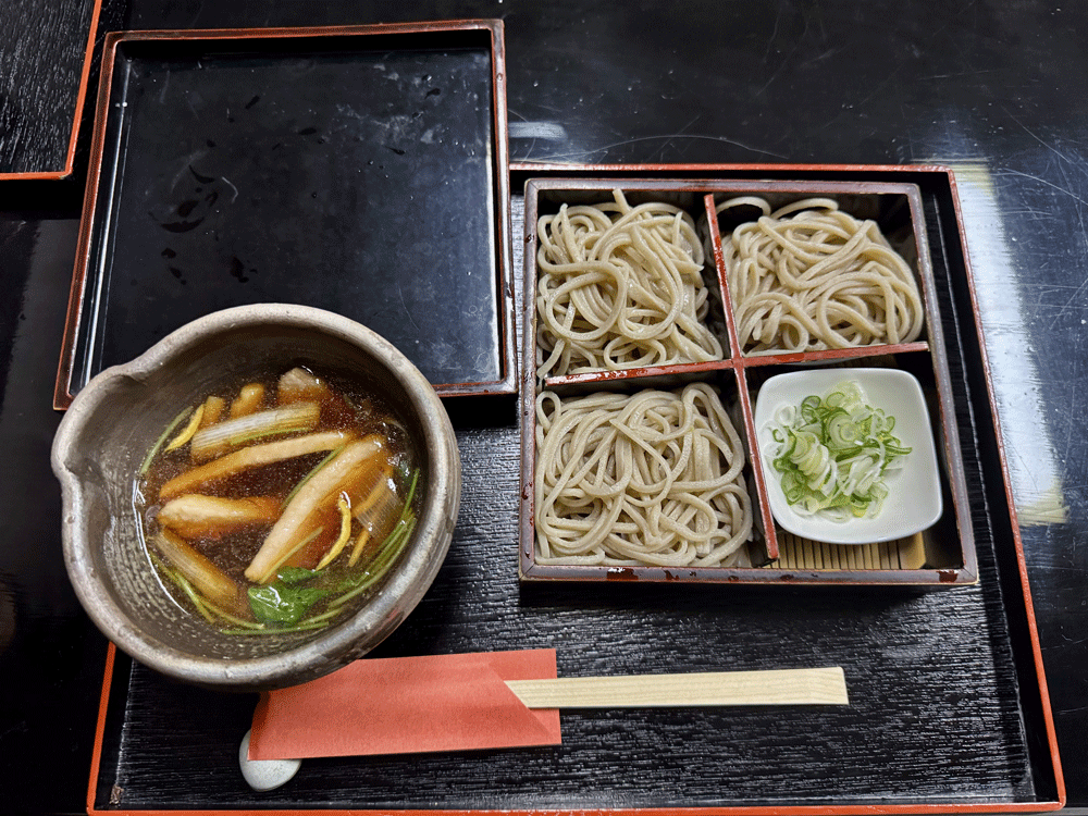 蕎麦公方(鴨汁田舎そば)